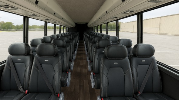 blue springs 18 passenger minibus rental