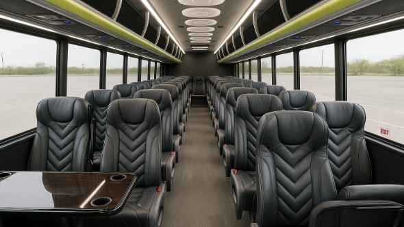 blue springs 30 passenger minibus rental